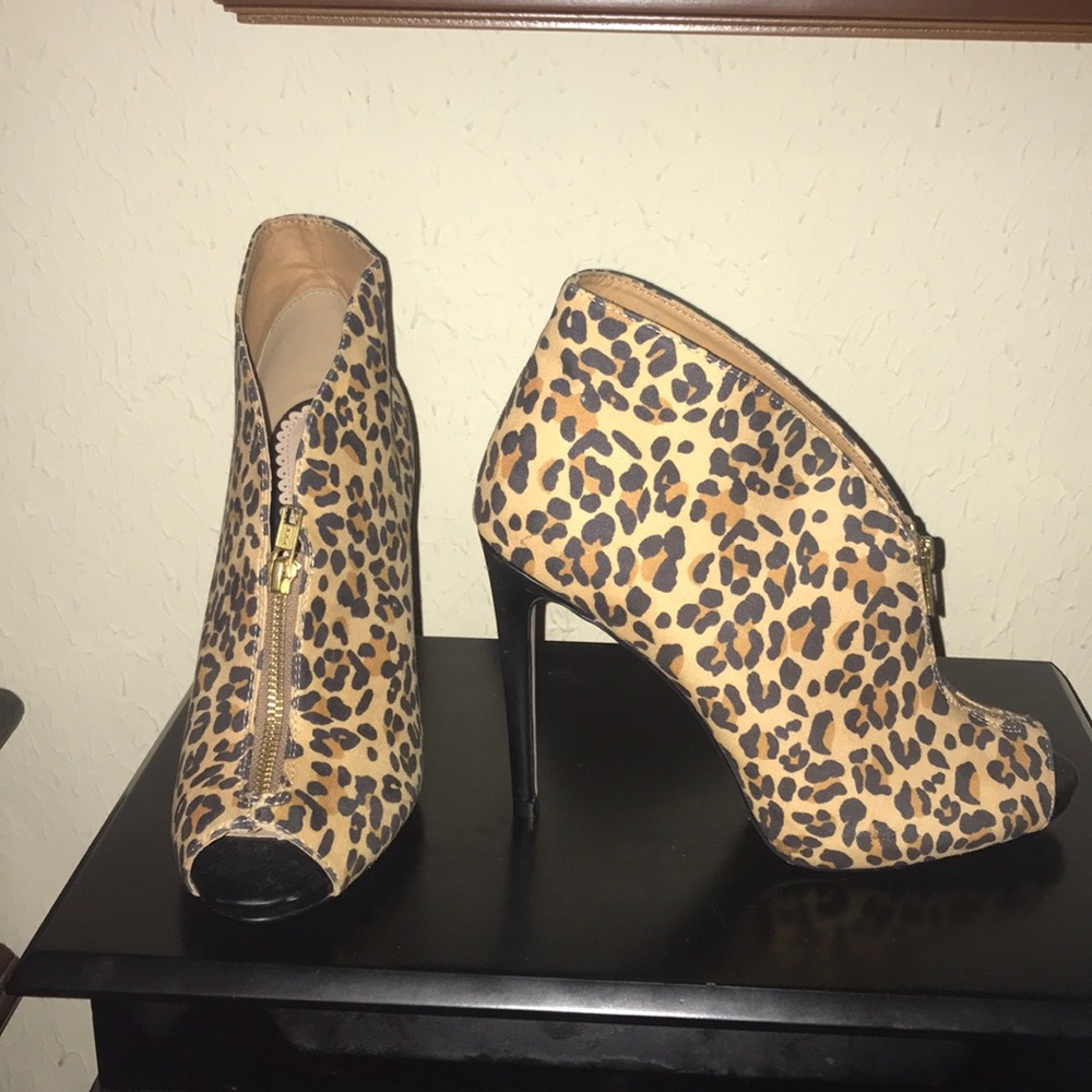 Cheetah Print heels